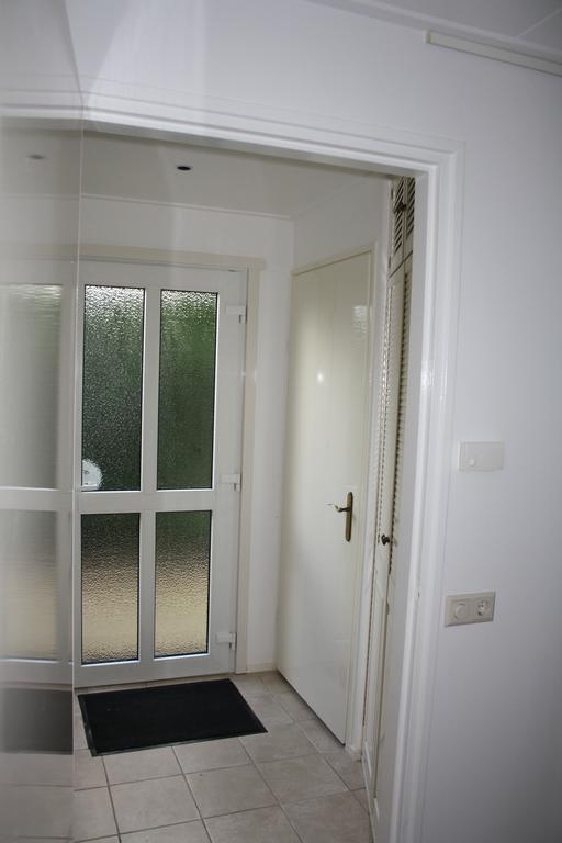 Holiday Home De Zuwe - Loosdrecht Kortenhoef Room photo
